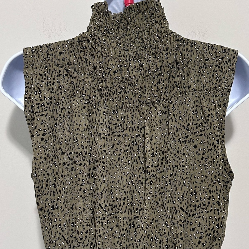 THML Smocked Neck Animal Print MIDI Dress - Picture 7 of 8